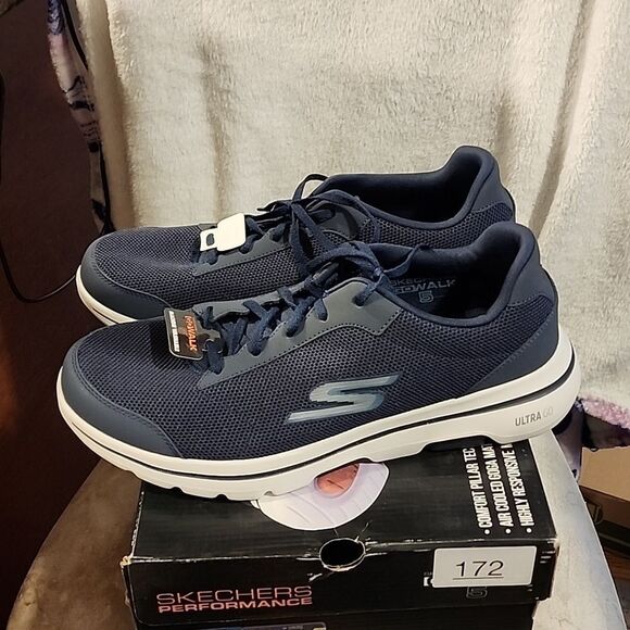 Men's Sketchers Ultra Go Ortholite size 12 NWT - Picture 1 of 6